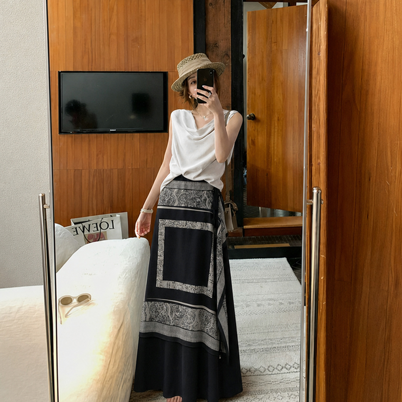 Loery【Seattle】Retro Light Luxury Style Tie-Up Printed Geometric Square Scarf A-Line Skirt 125596 Loery【Seattle】Retro Light Luxury Style Tie-Up Printed Geometric Square Scarf A-Line Skirt 125596
