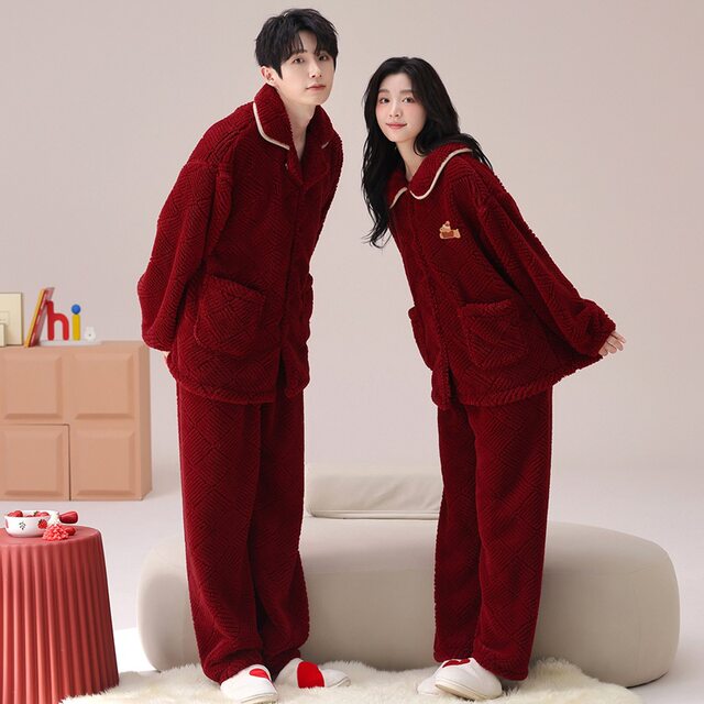 Autumn and Winter Coral Velvet Wedding Couple's Pajamas, Newlywed Thickened Fleece Zippered Red Home Wear Set That Can Be Worn Outside