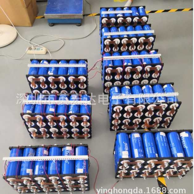LTO цилиндрический титанат Yinlong 66160 с быстрой зарядкой, устойчивый к высоким температурам, для хранения солнечной энергии, разъем для электрической литиевой батареи транспортного средства Изображение 1