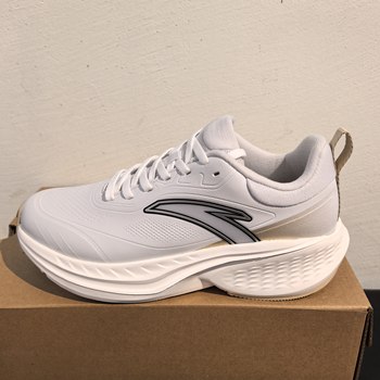 Anta yuntu丨lightweight rebound cushioning running shoes for men 2025 winter new black running shoes 112545519