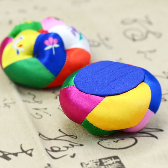 Common Tools for Suzhou Embroidery Cross-Stitch: Needle Pack, Needle Holder, Suzhou Handmade Embroidery, Suzhou Embroidery Needle Pack