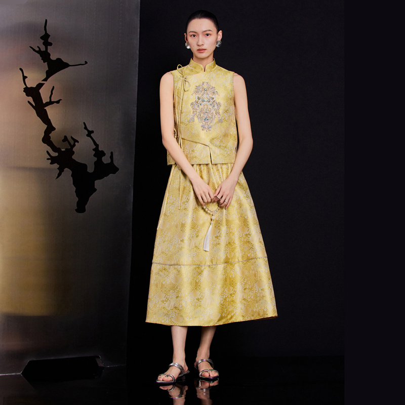 New Chinese-Style Engagement Dress for Women, Yellow, High-End, Light Luxury, Niche Bride Morning Gown Set, Petite Wedding Toast Dress New Chinese-Style Engagement Dress for Women, Yellow, High-End, Light Luxury, Niche Bride Morning Gown Set, Petite Wedding Toast Dress