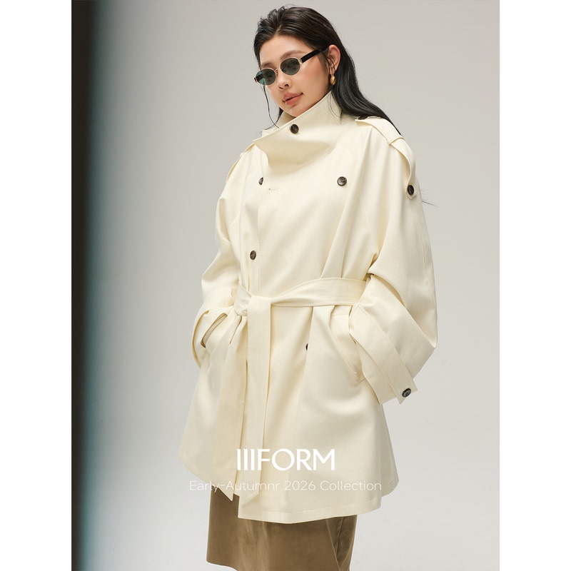 Iiiform "Lyocell Tencel" Plus-Size Minimalist British-Style Stand-Up Collar Silhouette Belt Mid-Length Trench Coat Iiiform "Lyocell Tencel" Plus-Size Minimalist British-Style Stand-Up Collar Silhouette Belt Mid-Length Trench Coat