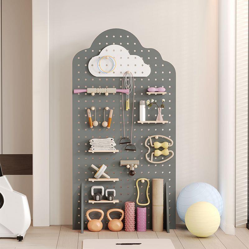 Yoga fitness equipment storage rack entrance solid wood hole board wooden yoga supplies storage rack cloud storage rack