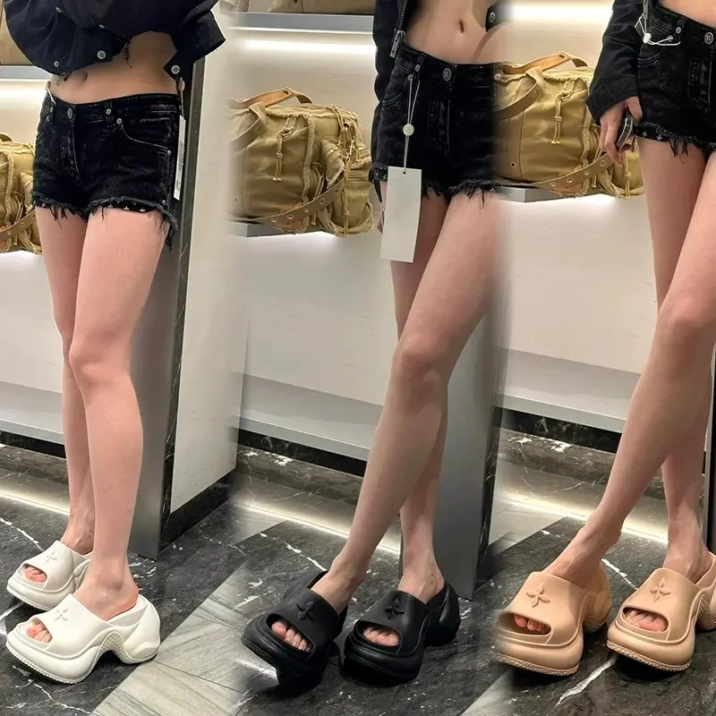 X Smfk Women's Summer Cross-Strap Platform Slippers with Height Increase for Petite Individuals, Thick-Soled Outdoor Sandals X Smfk Women's Summer Cross-Strap Platform Slippers with Height Increase for Petite Individuals, Thick-Soled Outdoor Sandals