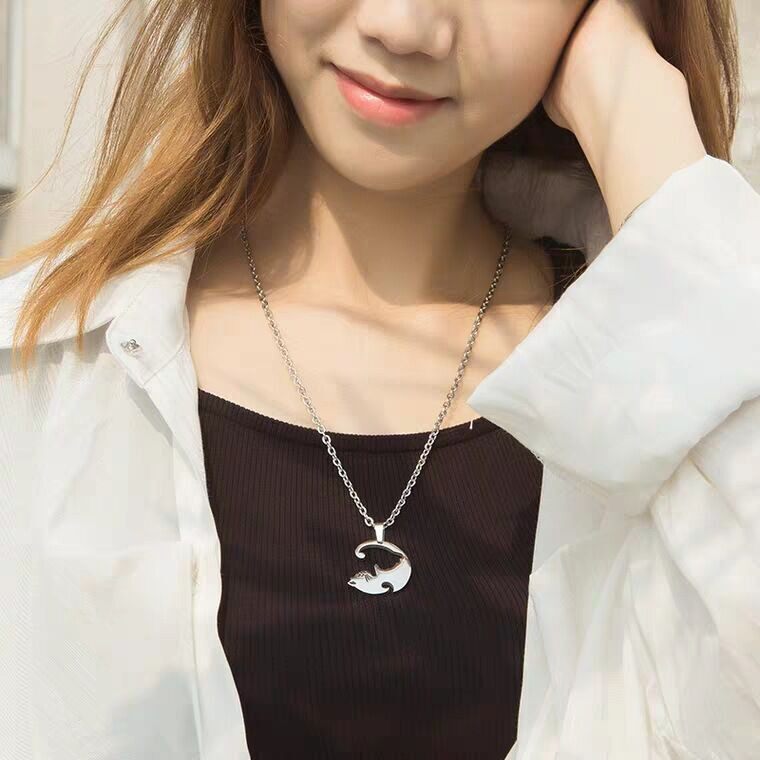 Matching Couple Necklace Set – Simple Friendship Pendant Jewelry Gift O1CN01e0wNFZ1sCOaHHIkm3 !!2221258605730