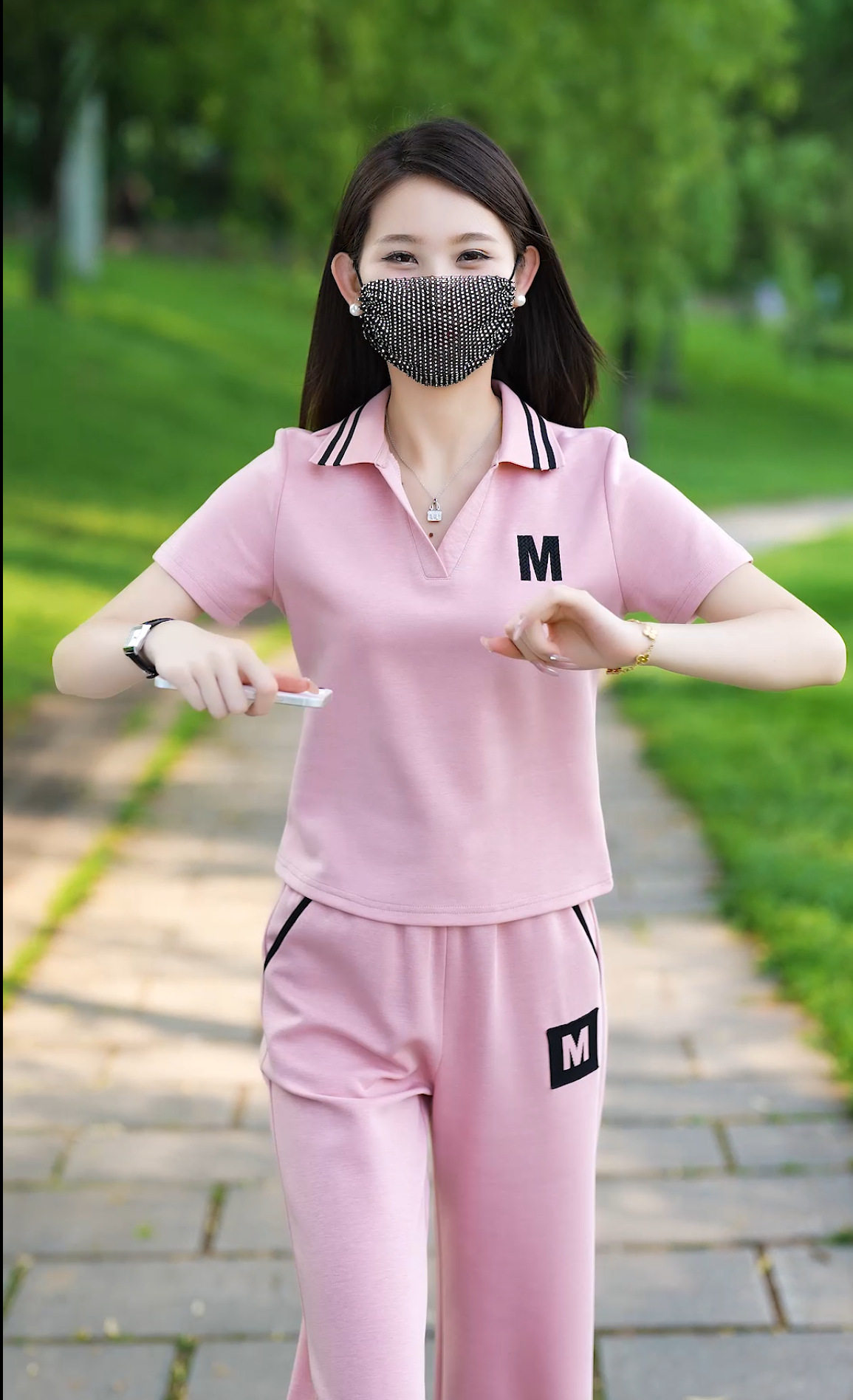 10015.jpg