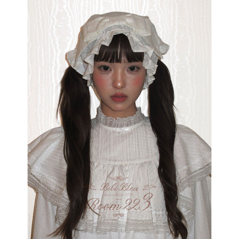 Bibi Bleu * Vintage Cape-Style Cuffed Sleeves High-End Lace Palace Girl Doll Dress