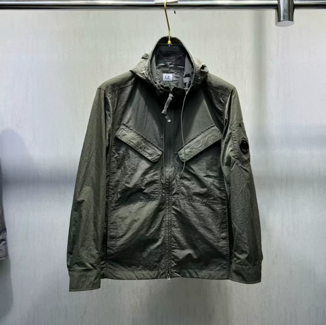 Весенний жакет с капюшоном, trench coat, Италия