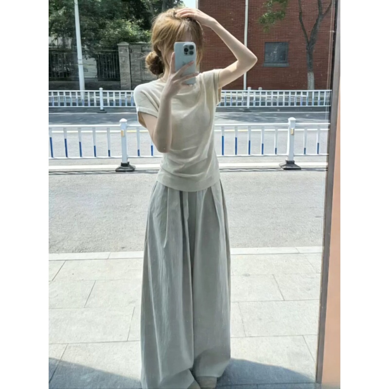 Korean Uamtor Salt-Style Casual Sports Suit for Women, Summer Short-Sleeved Drapey Wide-Leg Pants Two-Piece Set