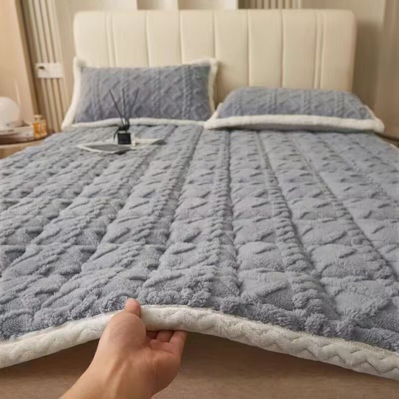 Milk Foam Mattress Topper, Winter Fleece-Lined, Warm and Thickened Bed Sheet, Winter Fleece-Lined and Thickened Mattress, Extra Thick, Cheap Clearance Sale