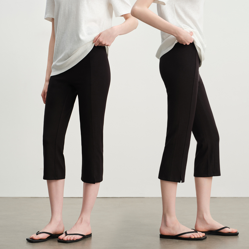 Covewarm "Round Face and Little Ball Shape" / Capri Pants, Versatile Straight-Leg Cropped Pants for Everyday Wear