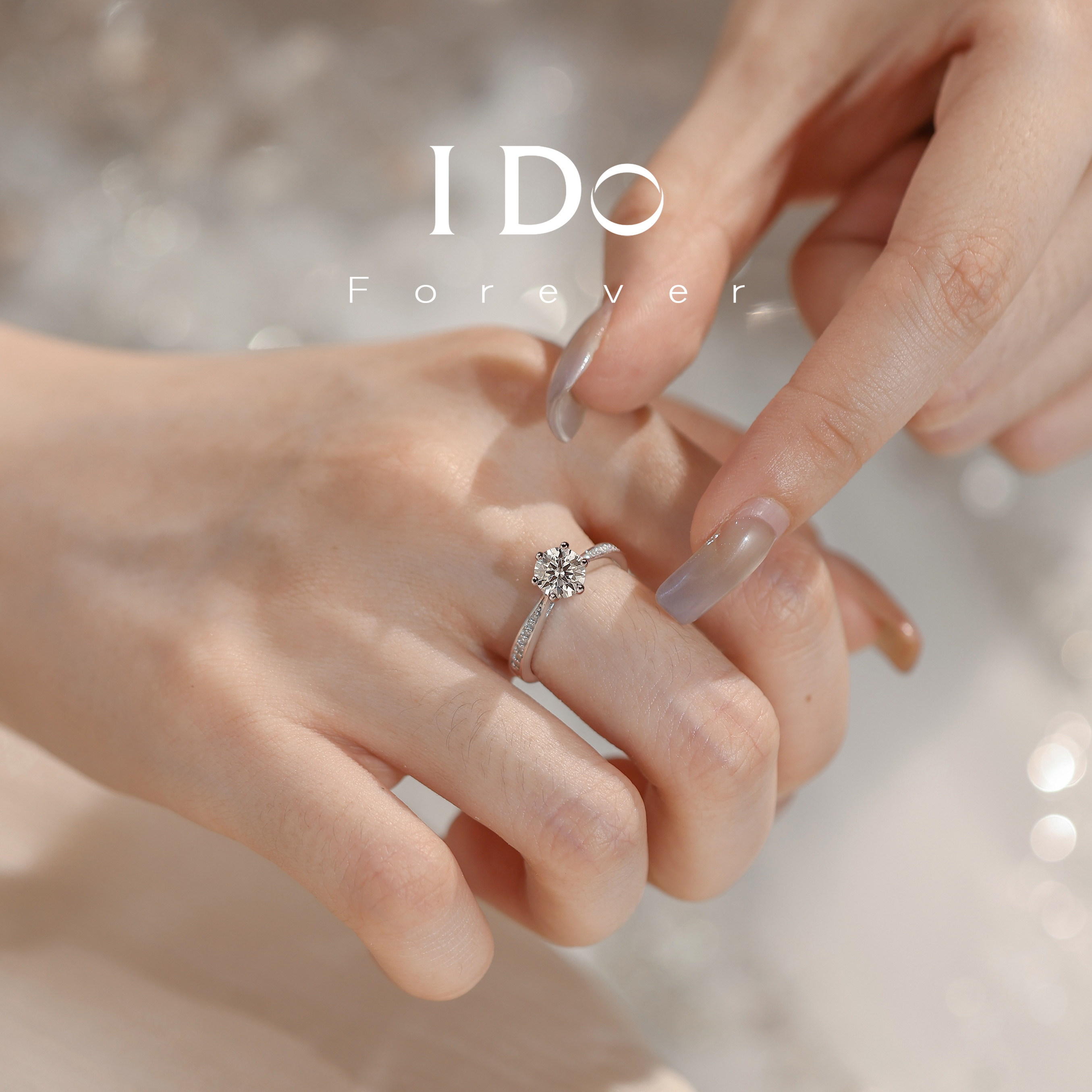 I DO Forever cultivates a one carat artificial diamond ring with six claws for women's proposal