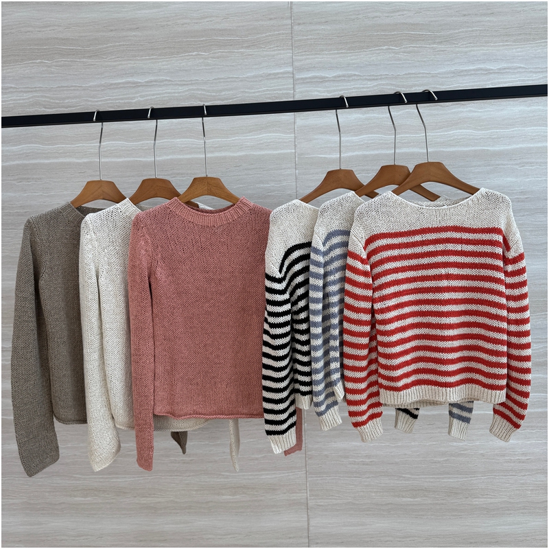 M0P Pure Yuan Tail, Cut Label Twill Yarn, Chunky Knit Crew Neck Sweater M0P Pure Yuan Tail, Cut Label Twill Yarn, Chunky Knit Crew Neck Sweater