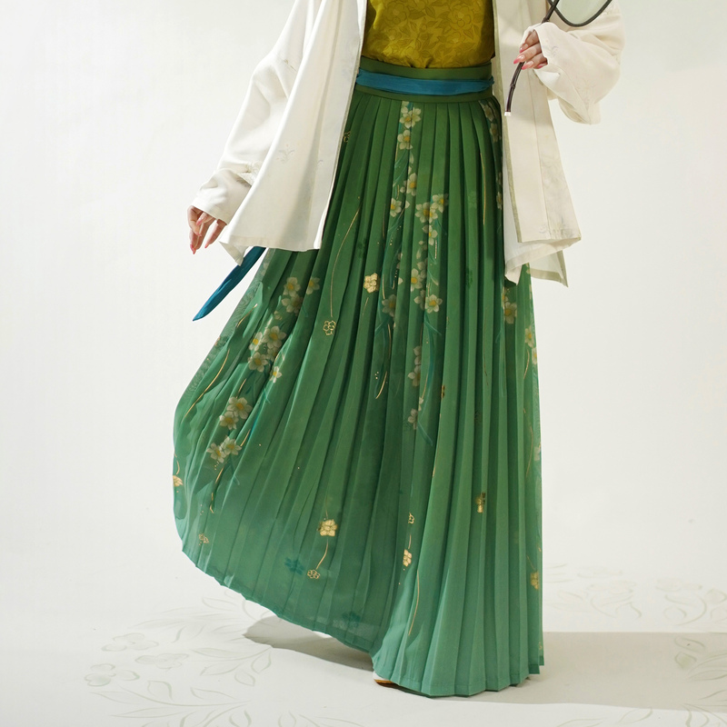 【National Silk Catwalk Style】Cornus Hanfu｜Yutai Jinzhan One-Piece Pleated Skirt Hanfu Daily Women's Wear