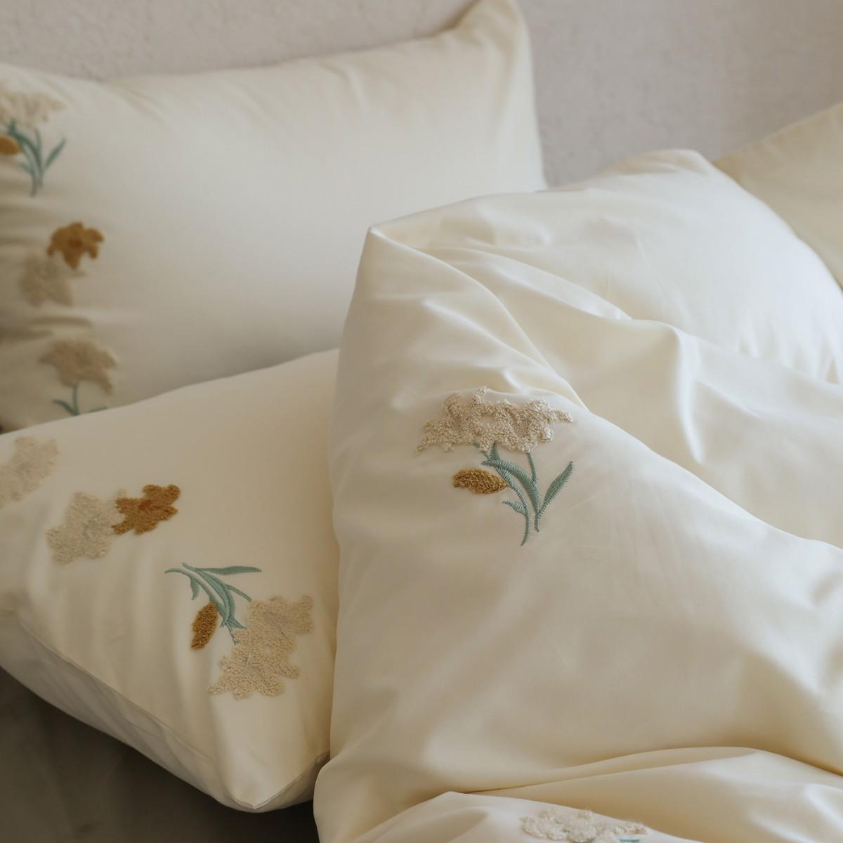 Autumn and winter light luxury and soft 100S pure cotton brushed four-piece set thickened and warm cotton bedding sheets and quilt covers