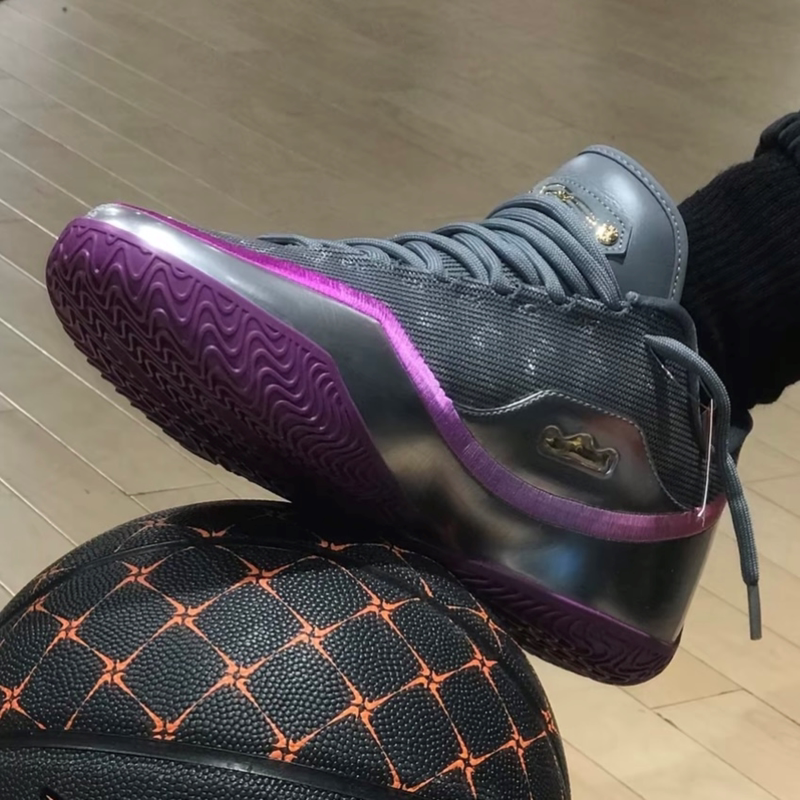 James 23Rd Generation Signature Edition Purple-Gold Pink-Blue-Red-Green Leopard Print White-Red Wear-Resistant Low-Top Practical Basketball Shoes