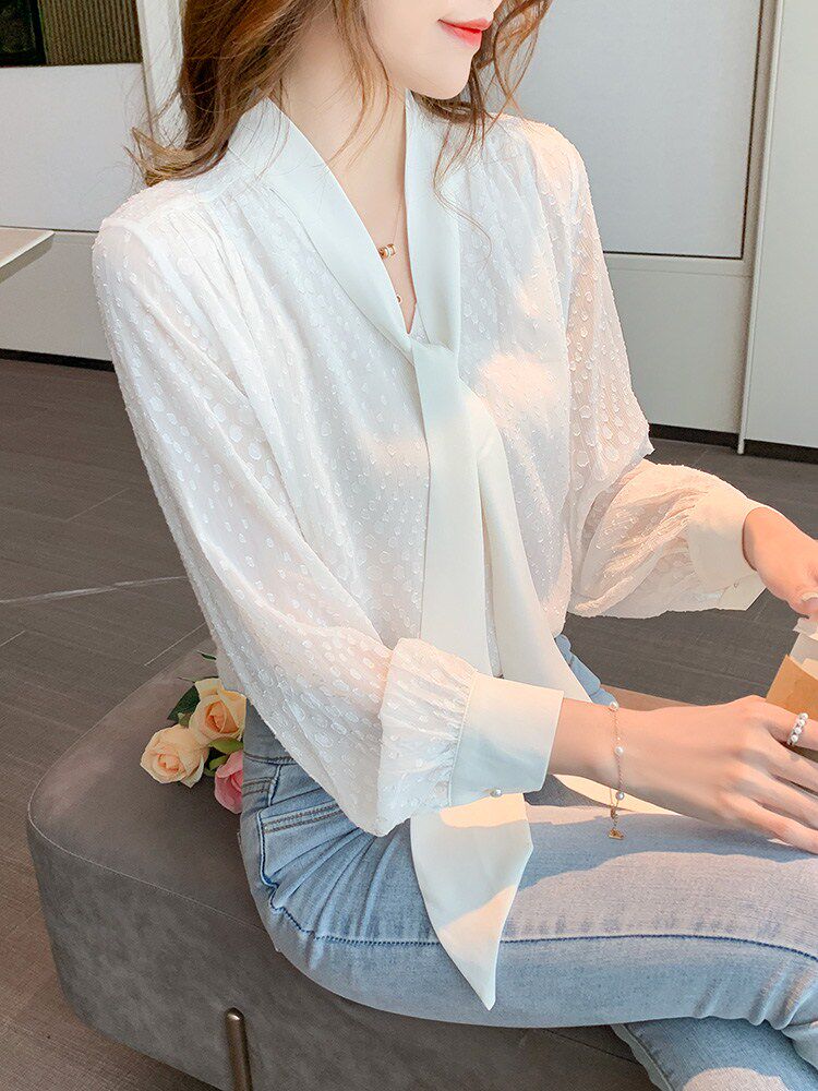 Tidal Bow Bow Tie Shirt Woman 2022 Chunqiu New women's clothing Slim Snowspun Foreign Pie Long Sleeve Shirt Blouse