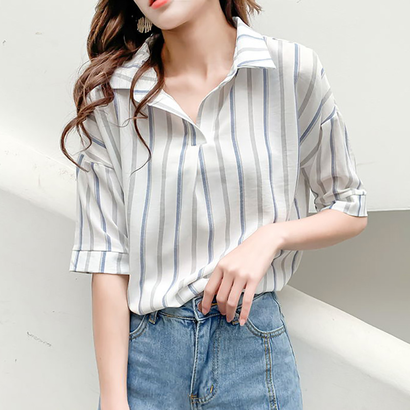 Tide Card Korean Version Striped Short Sleeve Snowspinning Shirt Woman 2022 Summer new women Fashion relaxed V collar shirt blouses
