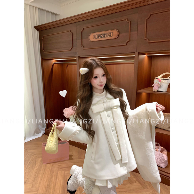Liangzi【Velvet Snow Candy】Winter Princess Style Detachable Bow Doll Collar Coat/Waist-Cinching Skirt Liangzi【Velvet Snow Candy】Winter Princess Style Detachable Bow Doll Collar Coat/Waist-Cinching Skirt