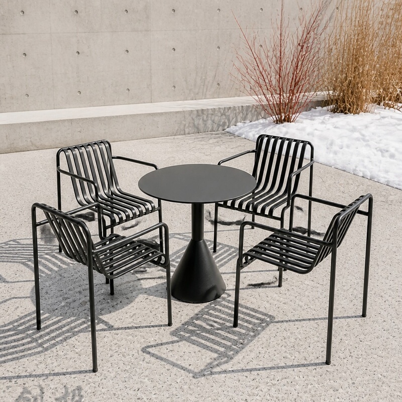 Outdoor Courtyard Wrought Iron Table and Chair Set, Round Dining Table and Chair Combination, Park Terrace Design-Inspired Round Table, Leisure Table and Chairs