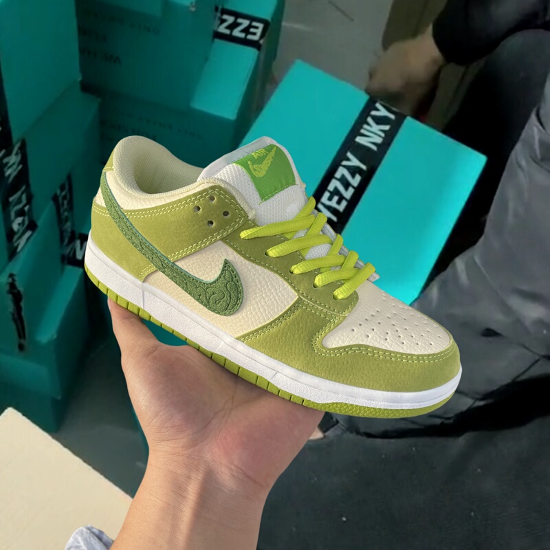 Low-Top Men's Shoes, Fashionable Travel Shoes, Women's Sports Casual Skateboard Shoes, Couple's Shoes, Teal Green, Easy to Match, Matte Finish Low-Top Men's Shoes, Fashionable Travel Shoes, Women's Sports Casual Skateboard Shoes, Couple's Shoes, Teal Green, Easy to Match, Matte Finish