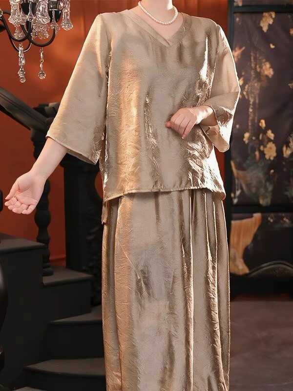 (Suit) New Chinese-Style V-Neck Suit for Women, Summer New Style, Elegant and Age-Reducing, Loose-Fitting, Covers Flaws and Looks Slimming, Two-Piece Set