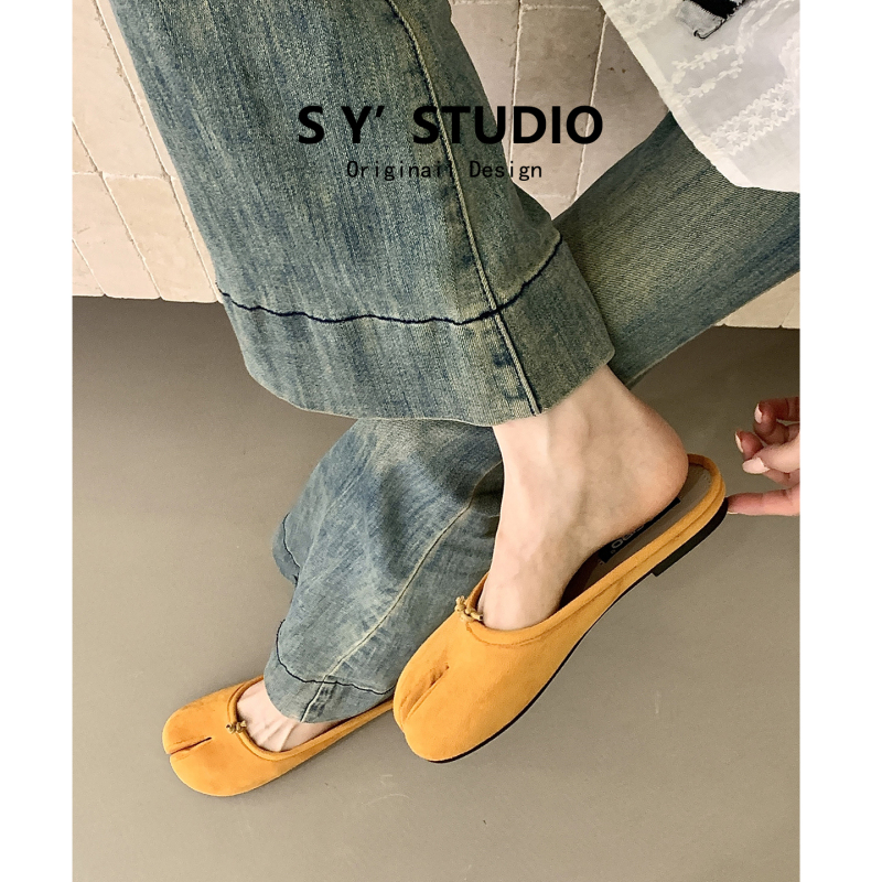 2026 Summer New Style Genuine Leather Split-Toe Shoes, Suede Ballet Flats, Slip-On Pig's Hoof Shoes, Outdoor Half-Slippers