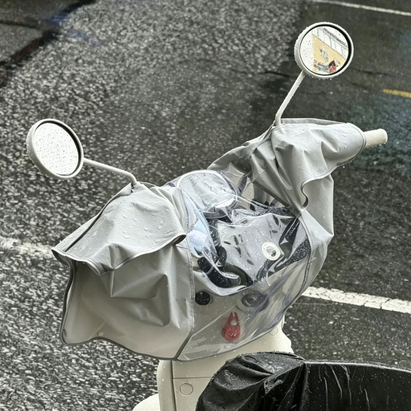 Electric Vehicle Front Rain Cover, Transparent Motorcycle Scooter Battery Car Protective Cover, Dustproof Zipper Central Control Protective Cover Electric Vehicle Front Rain Cover, Transparent Motorcycle Scooter Battery Car Protective Cover, Dustproof Zipper Central Control Protective Cover