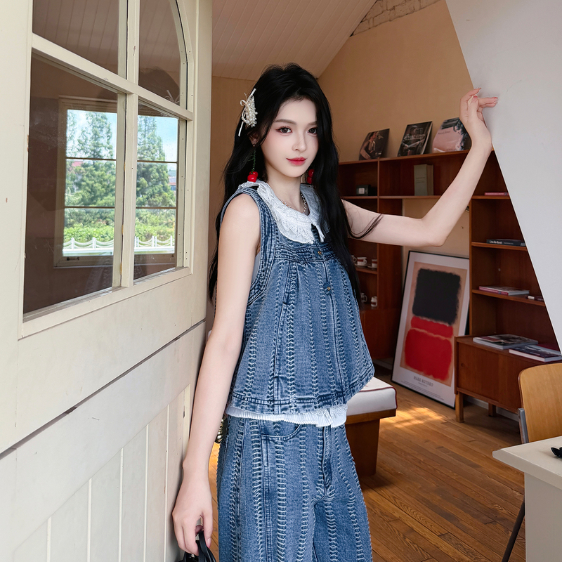 Huhoo Pure Cotton Vest for Women 2026 Summer New Vintage College Style Denim Lapel Sleeveless Top Huhoo Pure Cotton Vest for Women 2026 Summer New Vintage College Style Denim Lapel Sleeveless Top