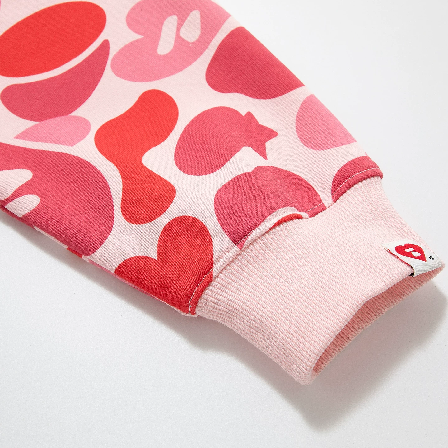 Худи с капюшоном в камуфляжном стиле BAPE SS26 APEE от A BATHING APE, сладкая девочка кардиган примадонна обезьяна