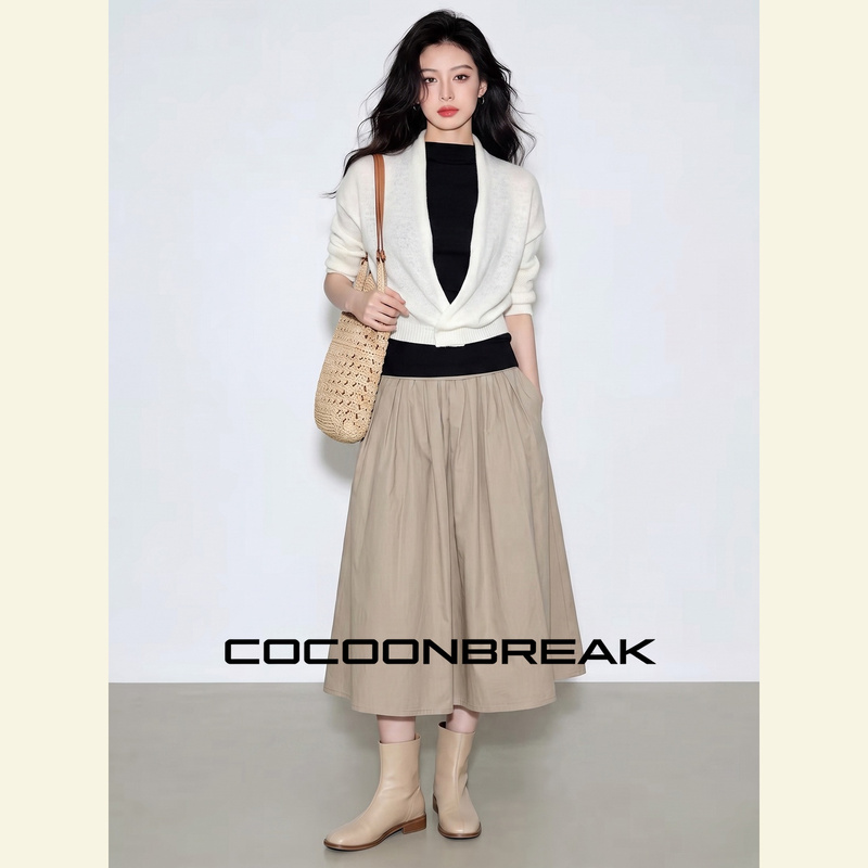 Cocoonbreak Early Autumn Soft and Lazy White Knitted Cardigan Paired with Khaki Skirt Relaxed Set for Women