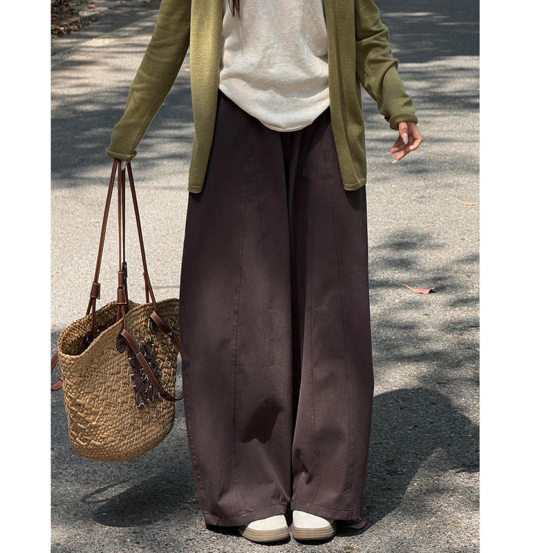 Brown Japanese-Style Balloon Pants for Women, Autumn High-Waisted Slimming Brown Petite Lazy Style Drapey Straight-Leg Casual Pants Brown Japanese-Style Balloon Pants for Women, Autumn High-Waisted Slimming Brown Petite Lazy Style Drapey Straight-Leg Casual Pants