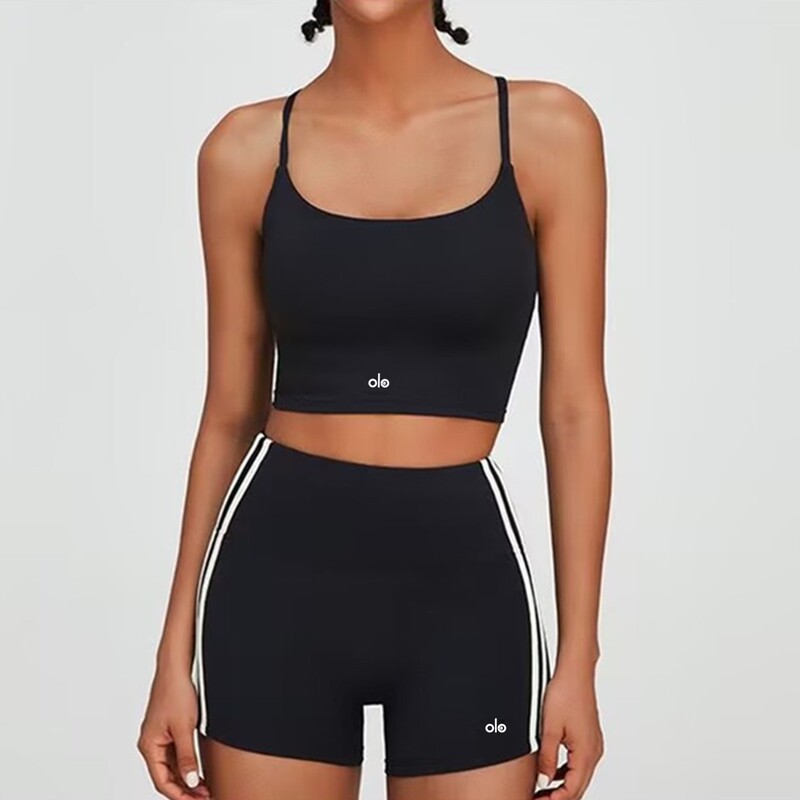 【 80% off Special Zone 】 Quick-Dry Sports Yoga Vest Set for Women, Camisole with Beautiful Back Design, Fitness Three-Quarter Shorts