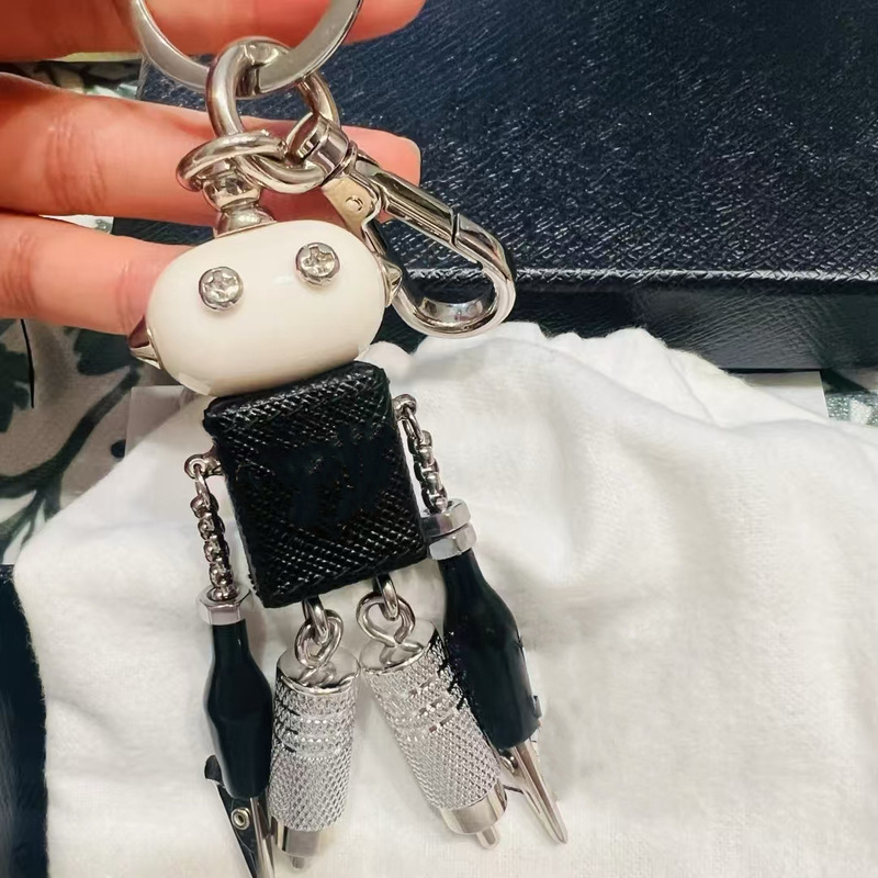 P Brand Robot Pendant Keychain Leather Bag Accessory with Enamel Badge Charm P Brand Robot Pendant Keychain Leather Bag Accessory with Enamel Badge Charm