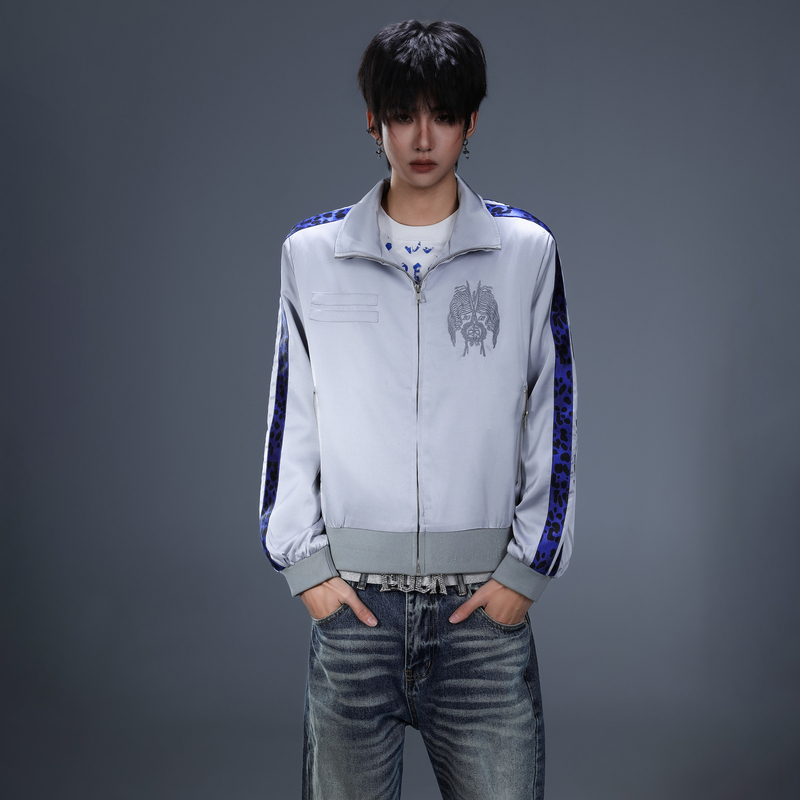 Nojiecoo American Retro Satin Stand-Up Collar Jacket for Men and Women with Leopard Print Webbing and Skull Wings Embroidered Jacket