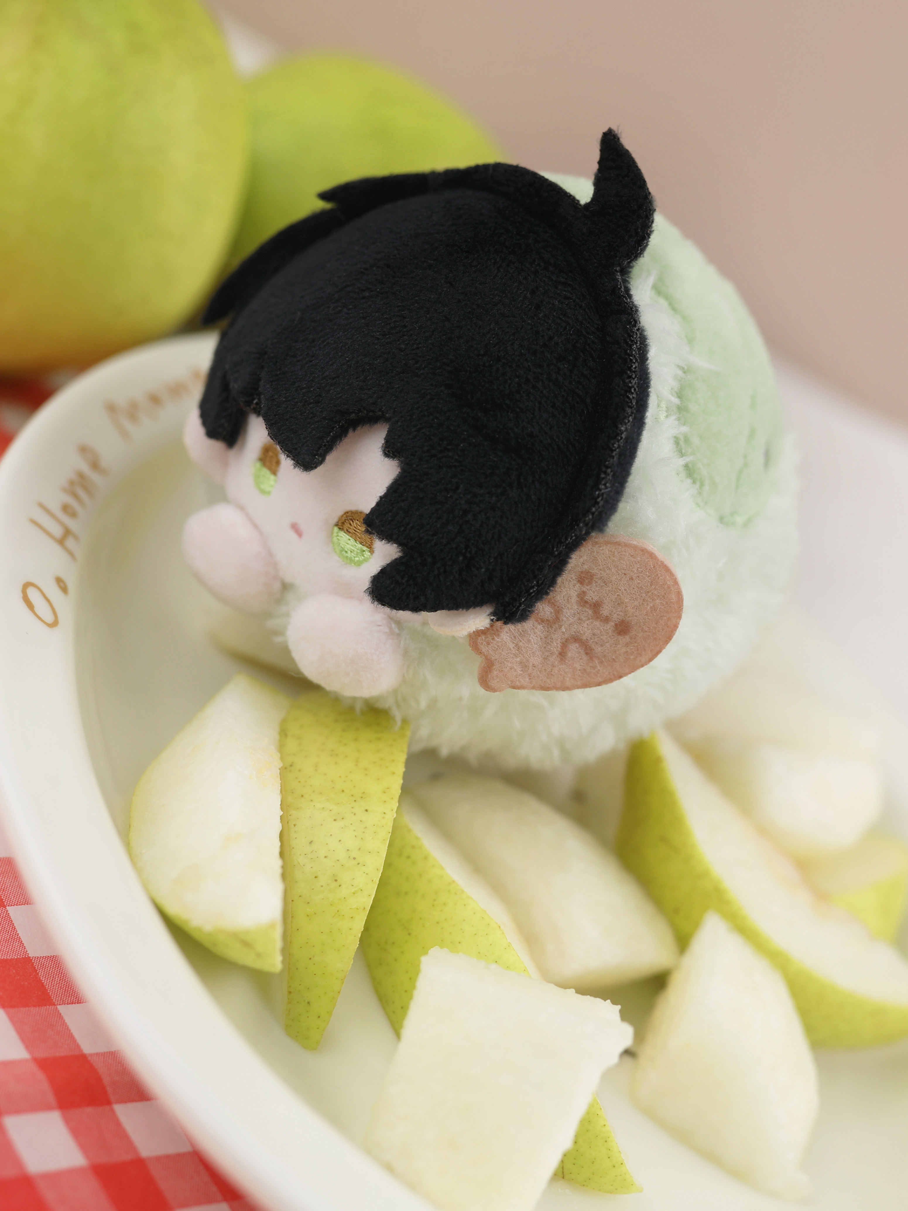 Love and Deepspace Fan-Made Magnetic Ice Cream Plush Charms