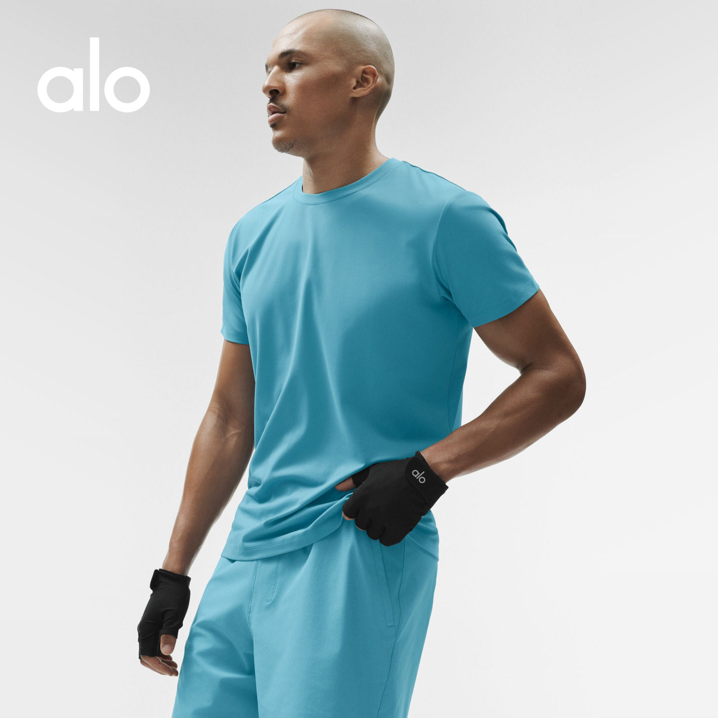 ALO｜Áo thun ngắn tay cổ tròn tập yoga thể thao Conquer Reform dành cho nam giới