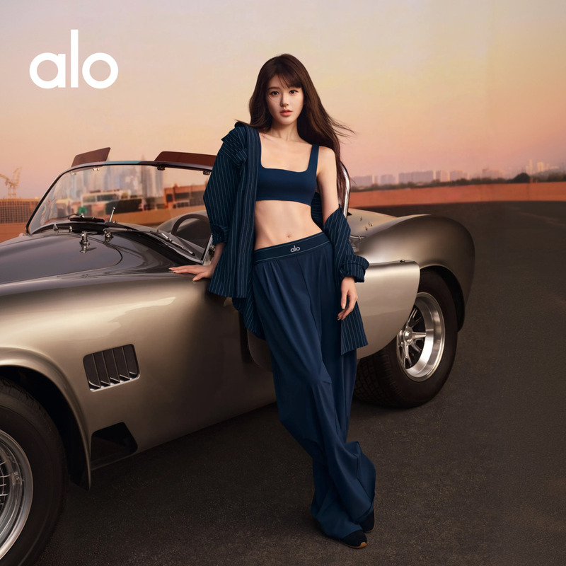 [Same Style as Zhao Lusi] Alo｜Women's Suit up Loose Casual Straight-Leg Trousers, Extended Version