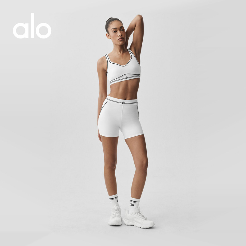 Alo|Women's Airbrush Heart Throb Slim Fit Sports Cycling Shorts High Waist Shorts 4” Alo|Women's Airbrush Heart Throb Slim Fit Sports Cycling Shorts High Waist Shorts 4”