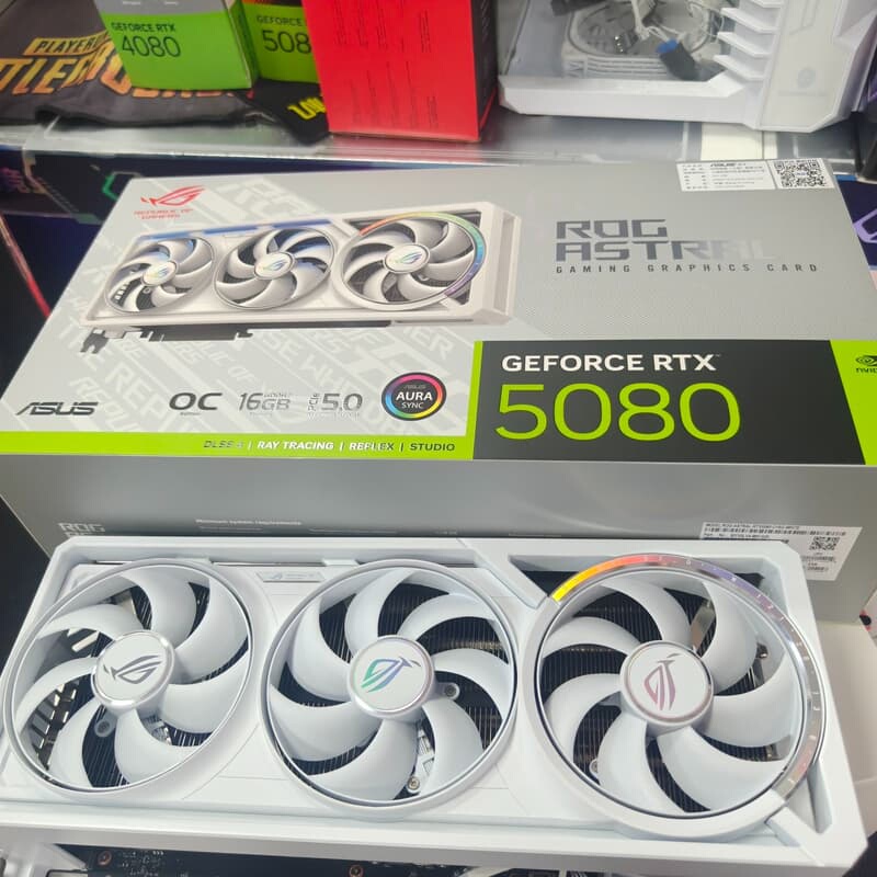 Brand New Asus Rog Astral Rtx5080 White Night Oc 1 Negotiable Price
