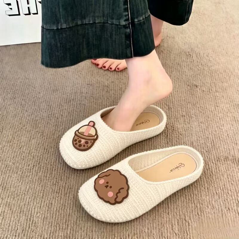 Cute Cartoon Closed-Toe Slippers for Women, Summer Outdoor Wear, Non-Slip Slip-On Mules Cute Cartoon Closed-Toe Slippers for Women, Summer Outdoor Wear, Non-Slip Slip-On Mules