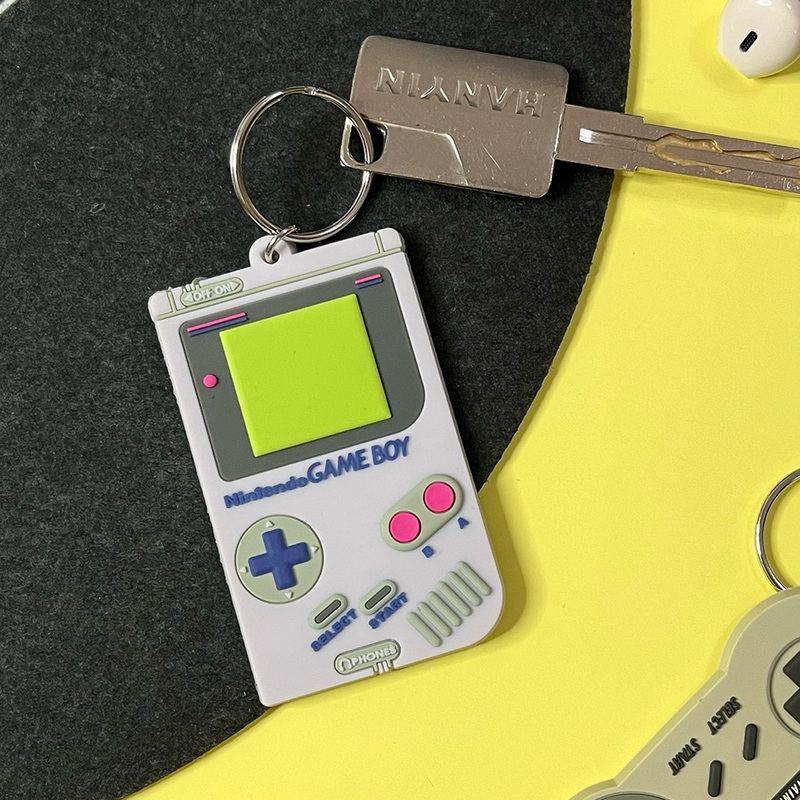 Nintendo Genuine Game Keychain Nintendo Series Pyramid Car Keychain Pendant Children's Gift