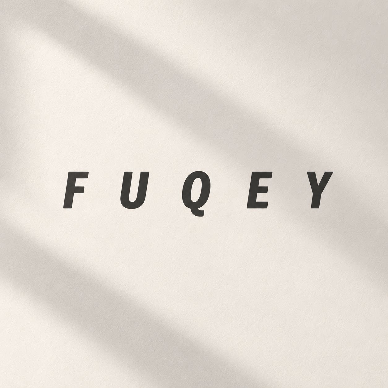 FUQEY美妆店的LOGO