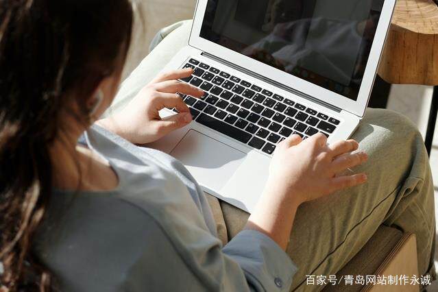 网站制作定制公司有哪些类型？比较好的注意事项，这几点没谈好别签