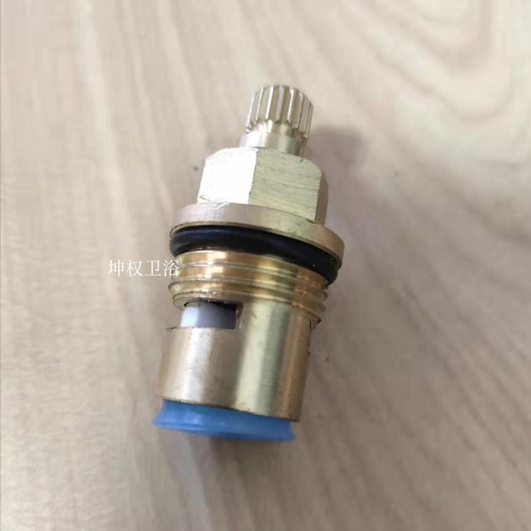 Tap ceramic sheet copper valve core concealed tap shower faucet shower head shower accessories hot and cold water mixing valve core