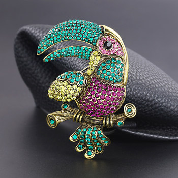 Exaggerated and Grandiose Animal Brooch with Full Rhinestone Alloy Design of a Toucan Parrot for Women, Suitable for Cross-Border Trade and Clothing Accessories