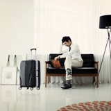 Универсальный чемодан подходит для мужчин и женщин, сумка