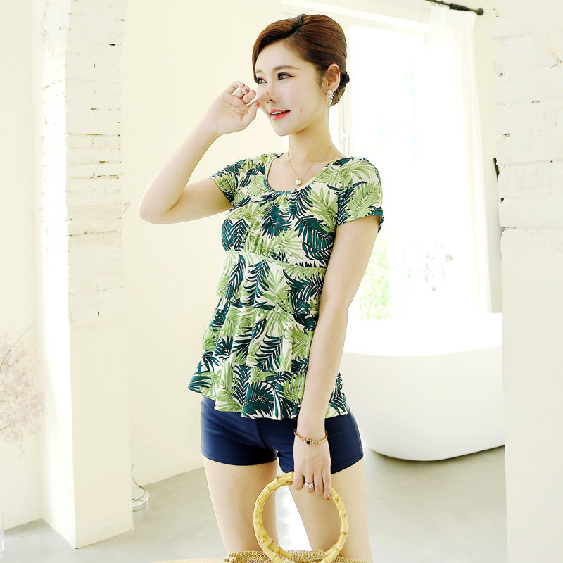 New two-piece swimsuit women cover belly conservative large size fat mm middle-aged mother hot spring suit boxer middle-aged and elderly swimwear