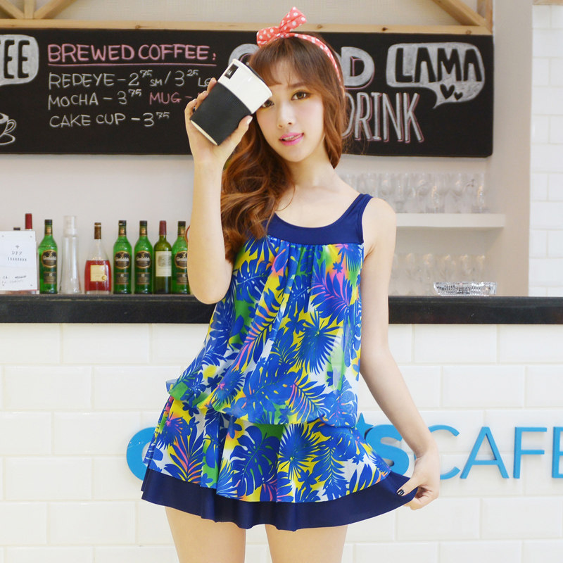 2021 new big-breasted swimsuit one-piece skirt angle cover belly thin bathing suit women's plus size conservative hot spring